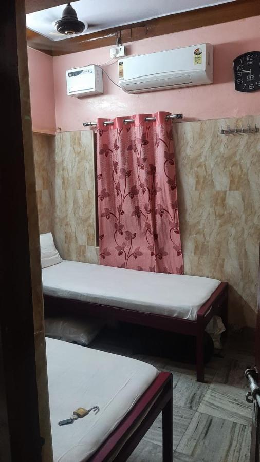 Premier Mansion Hotel Madras Buitenkant foto