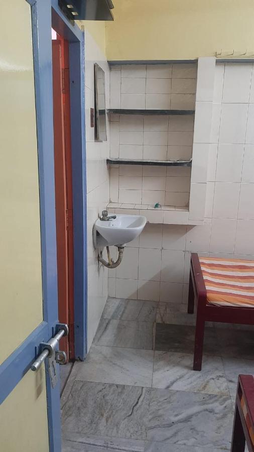 Premier Mansion Hotel Madras Buitenkant foto