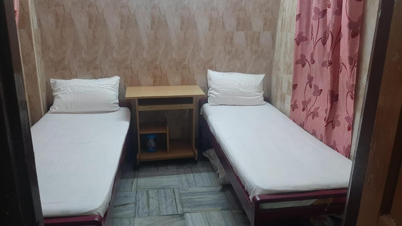 Premier Mansion Hotel Madras Buitenkant foto